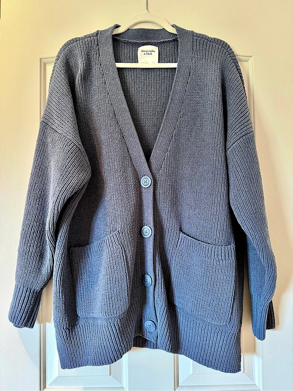 Abercrombie & Fitch Blue/Gray Button Front Cardigan Like New Large